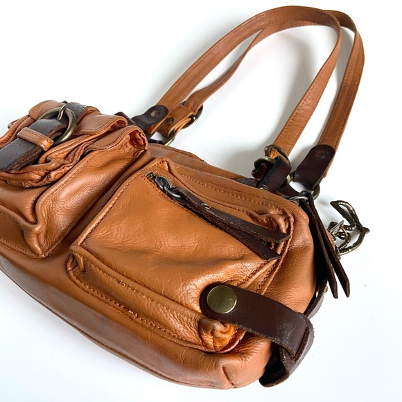 CECILE ET JEANNE Mini Shoulder Leather Bag - Picture 3 of 16